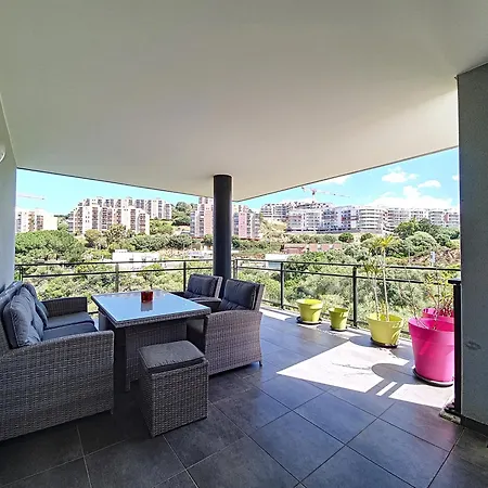 Apartment Beau T2 Grande Terrasse, Proche *